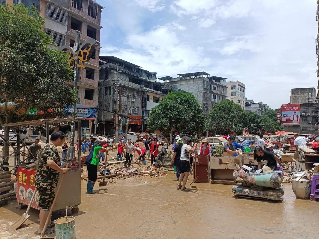  荔浦市现有重症24例:荔浦市疫情