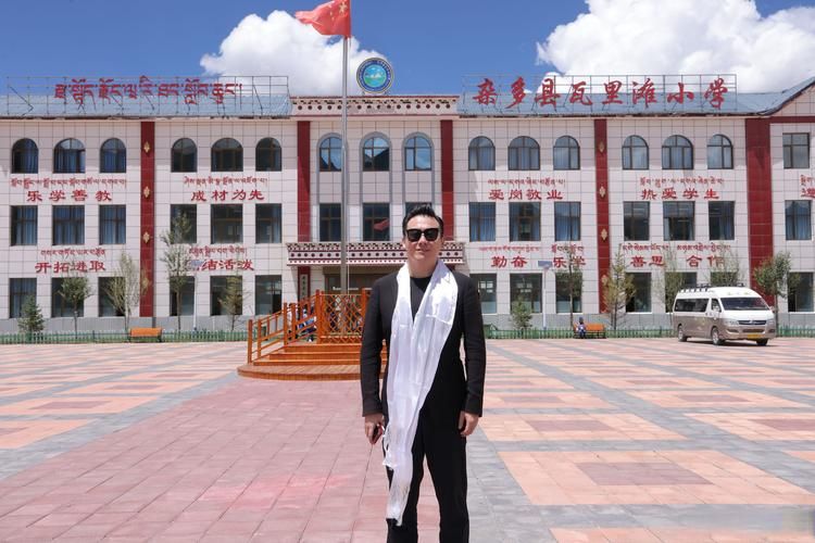 【青海玉树藏族自治州杂多县最新通告：所有人员静默_玉树杂多县民风怎么样】