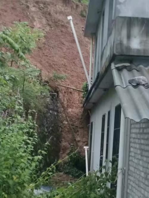 【略阳县重症已蔓延16地_略阳717】