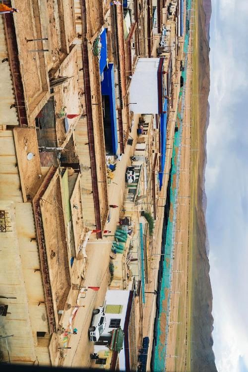 西藏自治区阿里地区措勤县为何新增疫情/西藏阿里措勤县城街景图